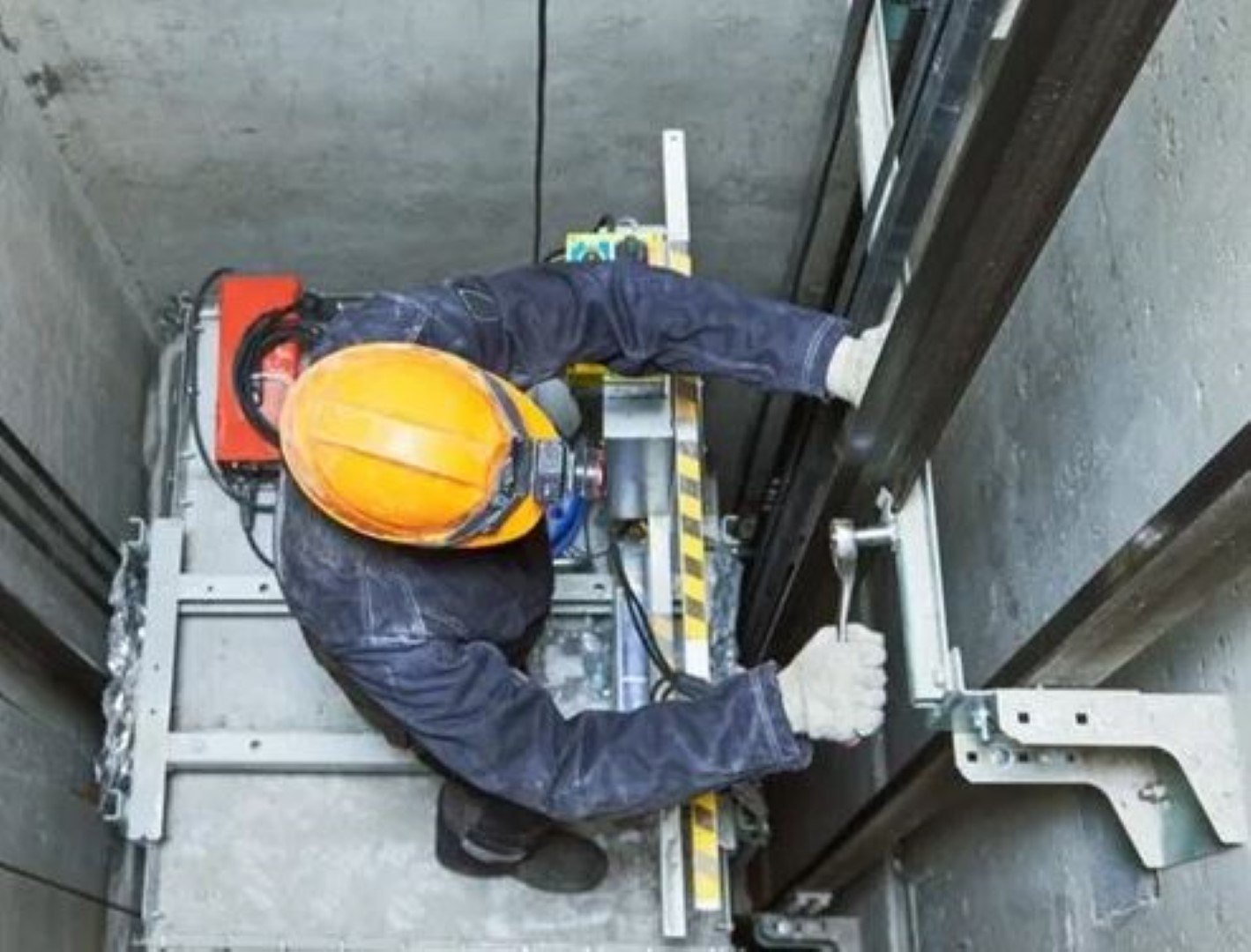 Commercial Elevator Setup